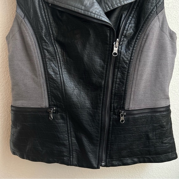 Blanc Noir | Black and Gray Faux Leather Vest - Picture 3 of 10